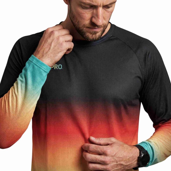CAMISETA MANGA LARGA RUN&PRO BLACK SUNSET