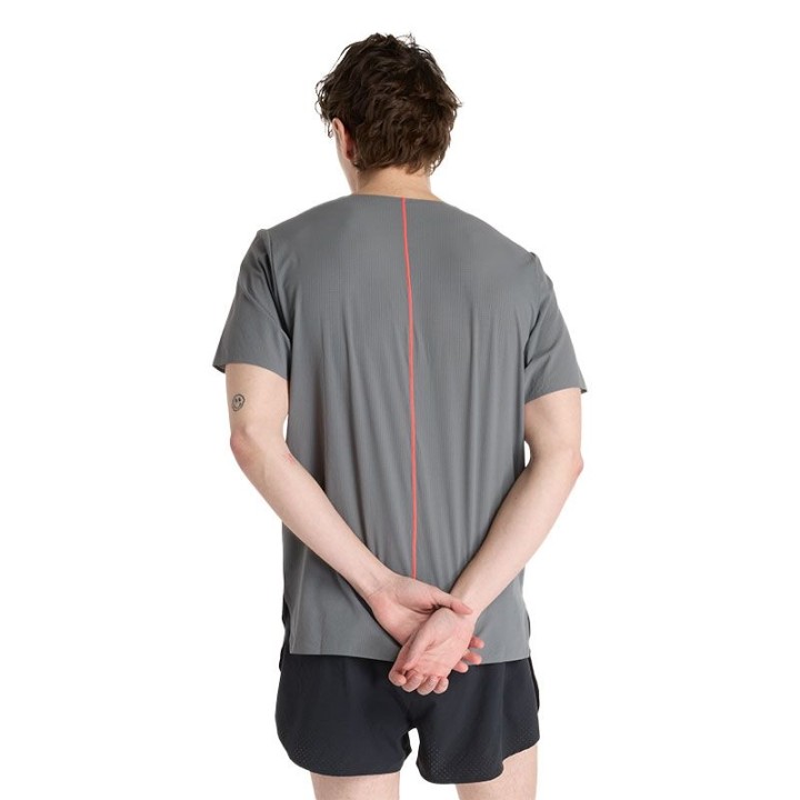 CAMISETA MANGA CORTA NEW BALANCE RACE DAY ULTRA LIGHT