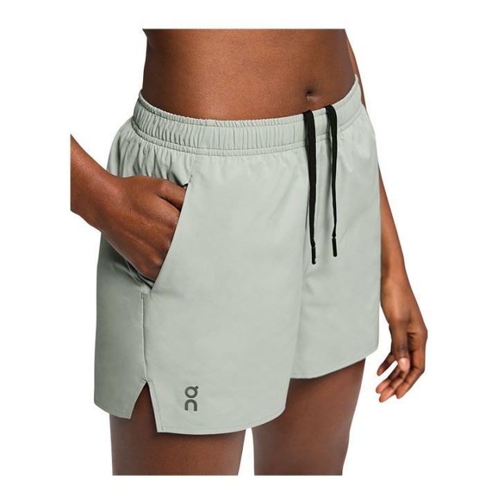 PANTALON CORTO ON RUNNING ESSENTIAL MUJER