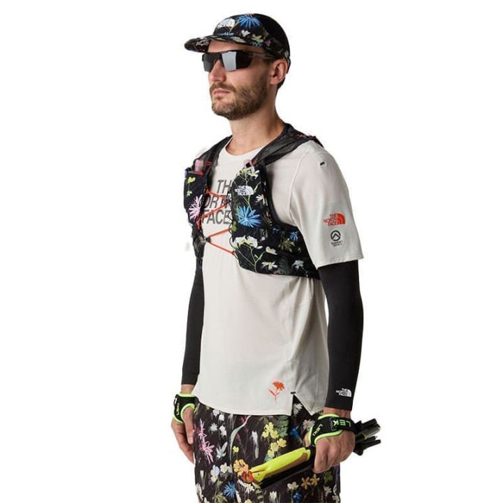 MANGUITOS THE NORTH FACE BASE SUN